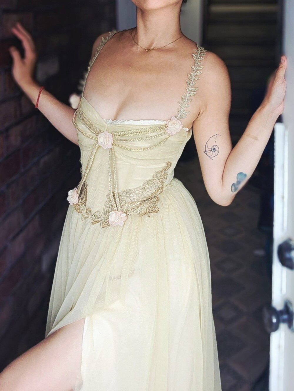 Lacemade Nile Rose Dress - Picture 3 of 4